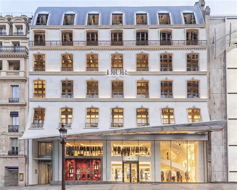 Dior flagship in Paris